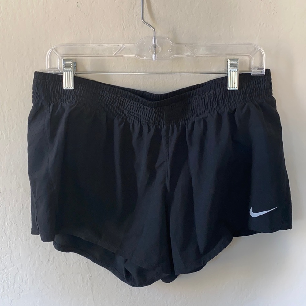 Black Nike shorts